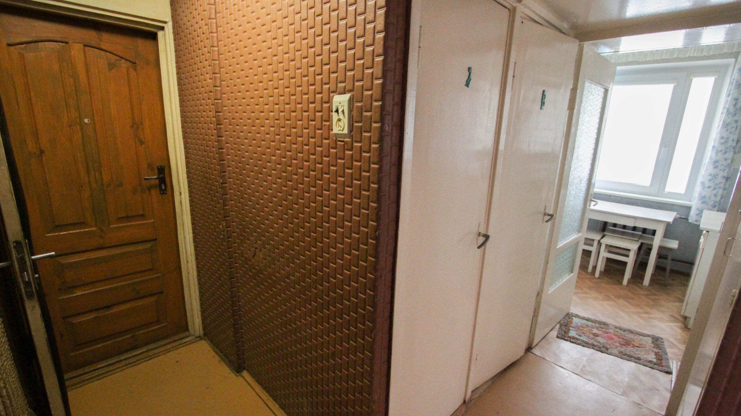 Parduodamas 2 kambarių butas (Naujoji Akmenė)