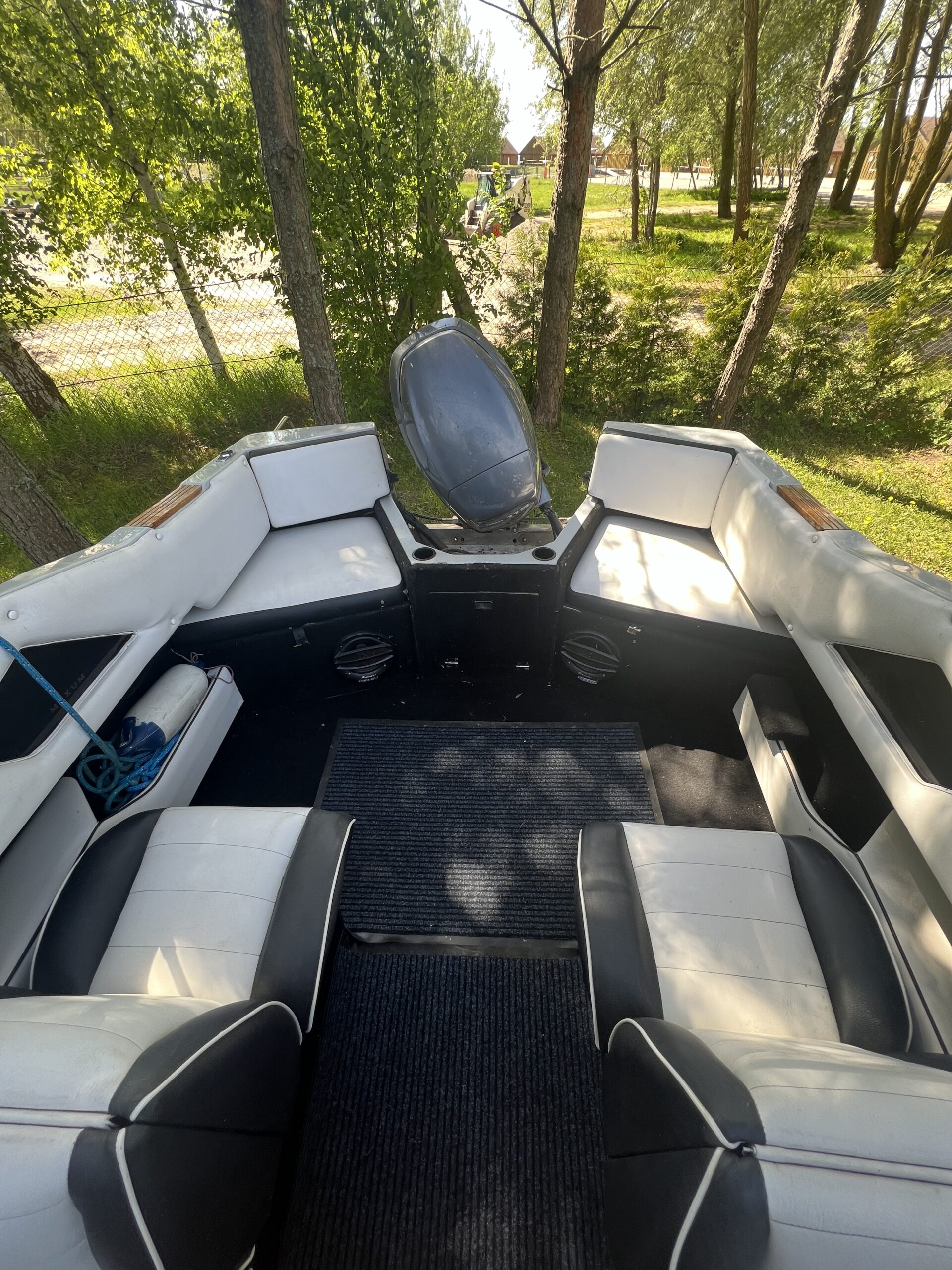 Parduodamas kateris Maxum