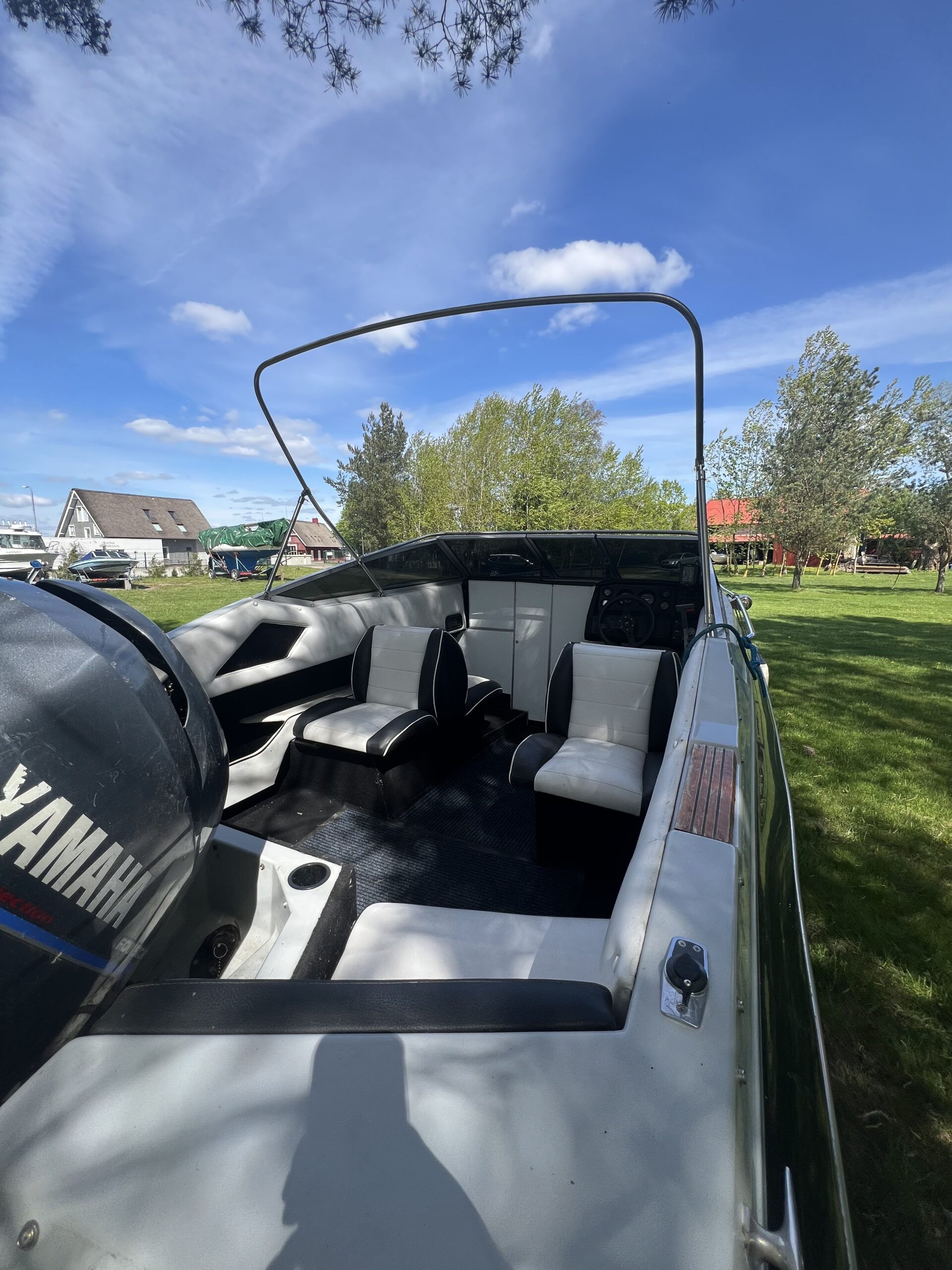 Parduodamas kateris Maxum