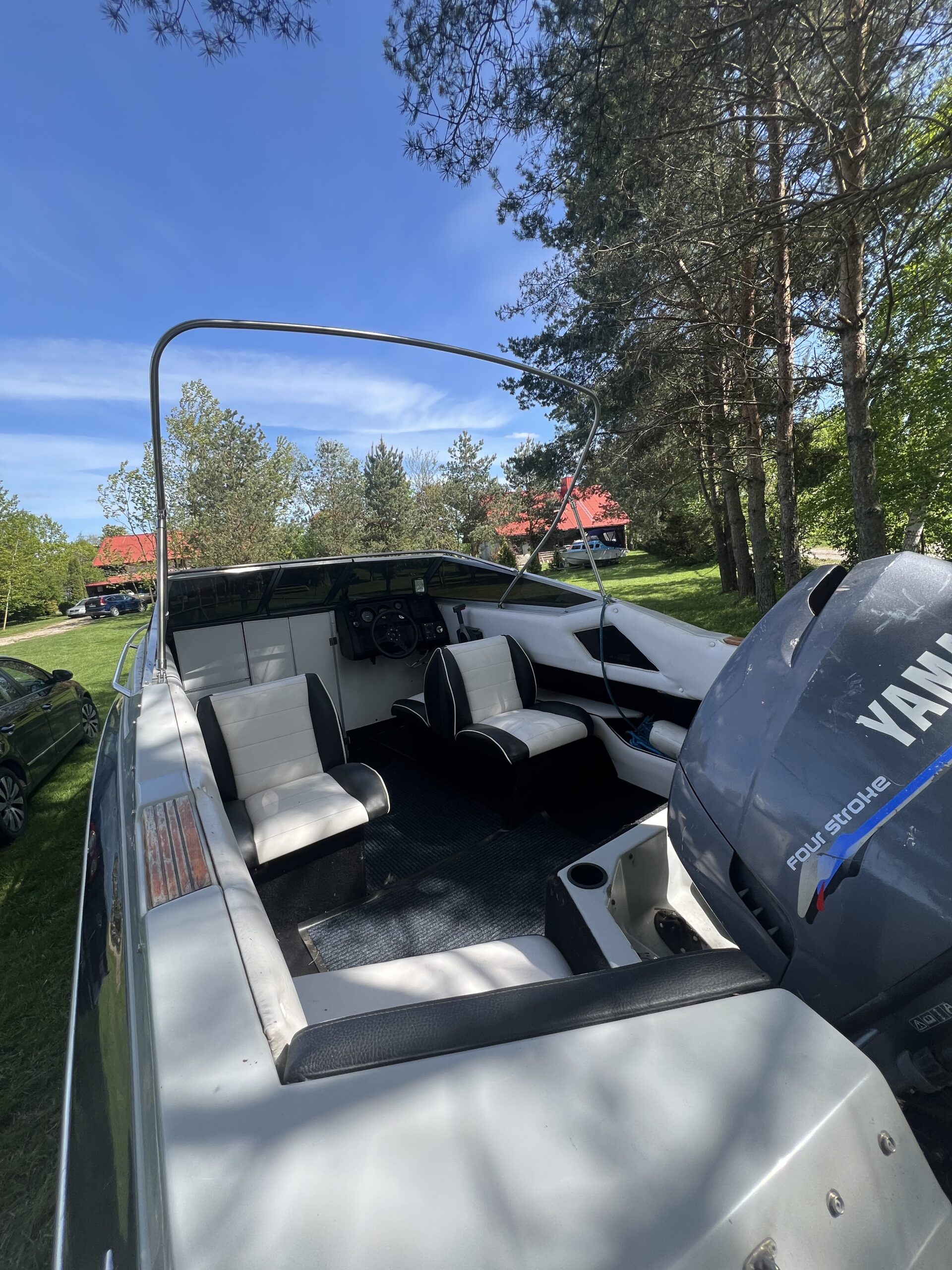 Parduodamas kateris Maxum