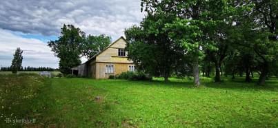 Parduodama sena sodyba