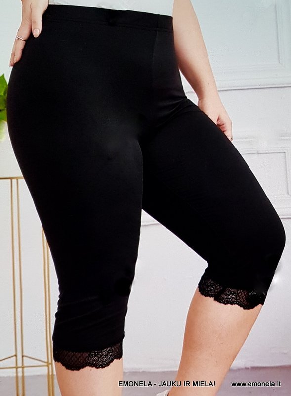 Kelnės su nėriniais, trumpos