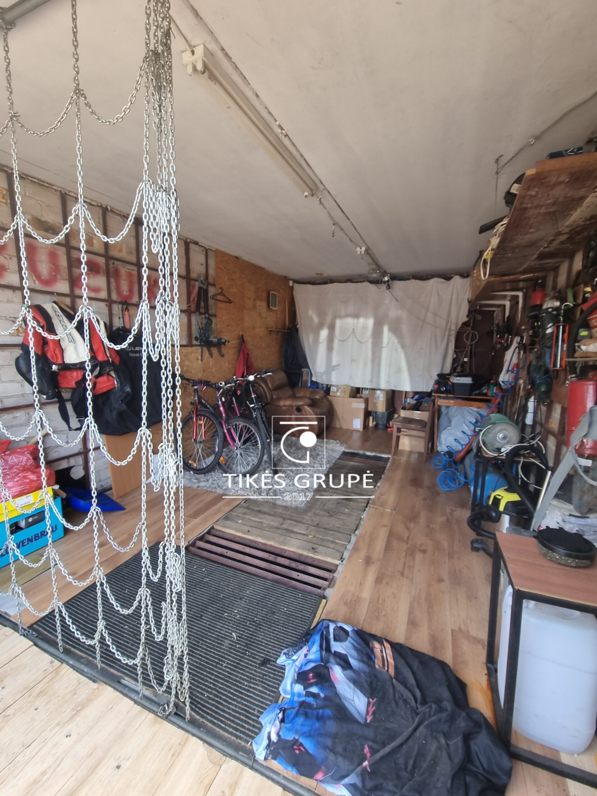 Parduodamas garažas Klaipėdoje, Smeltėje, Upelio g.