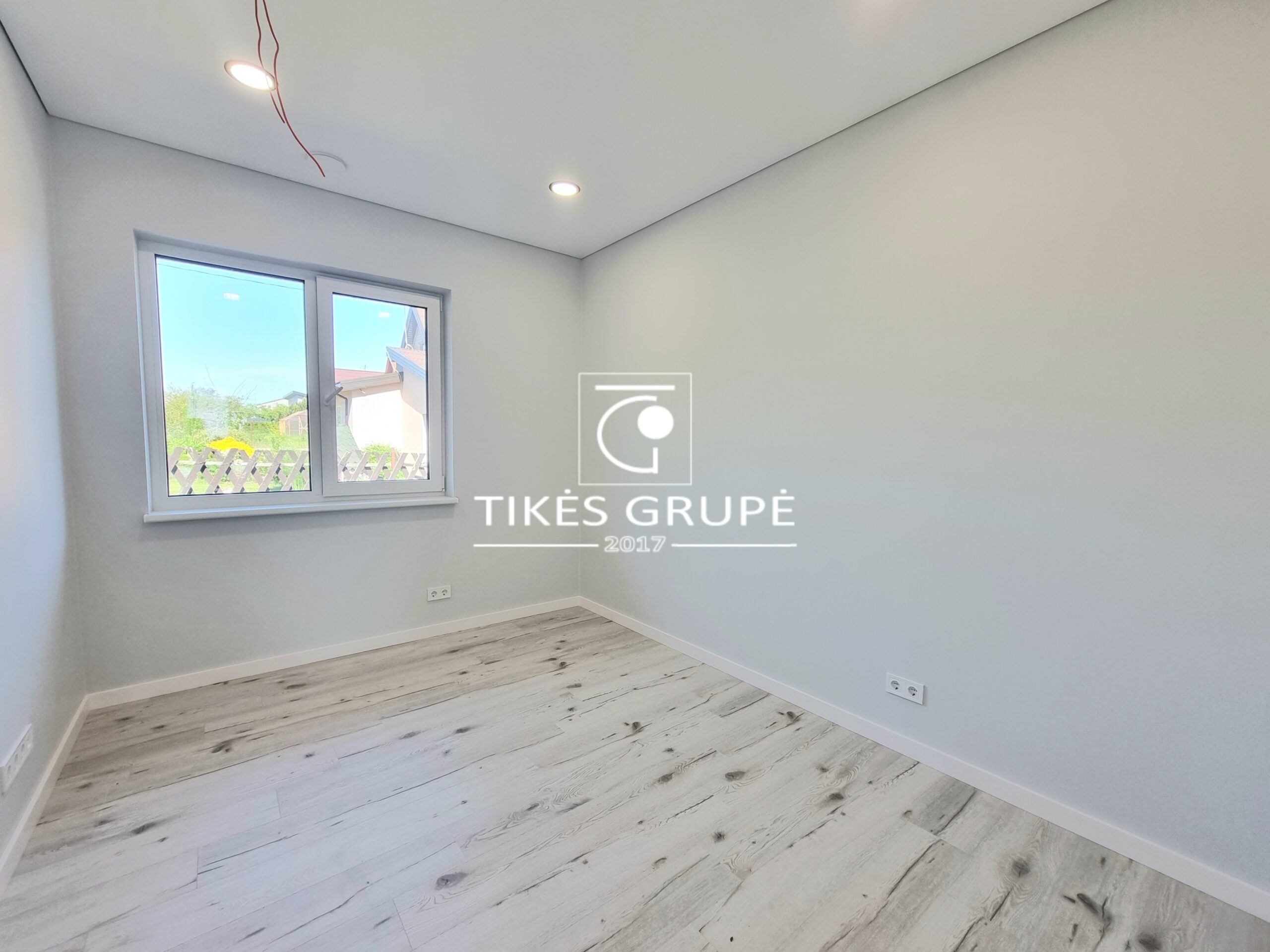 Tinka pirkimui su parama. Klaipėdos raj ., Kulių k., parduodamas 80 kv.m., naujos statybos gyvenamas mūrinis namas.