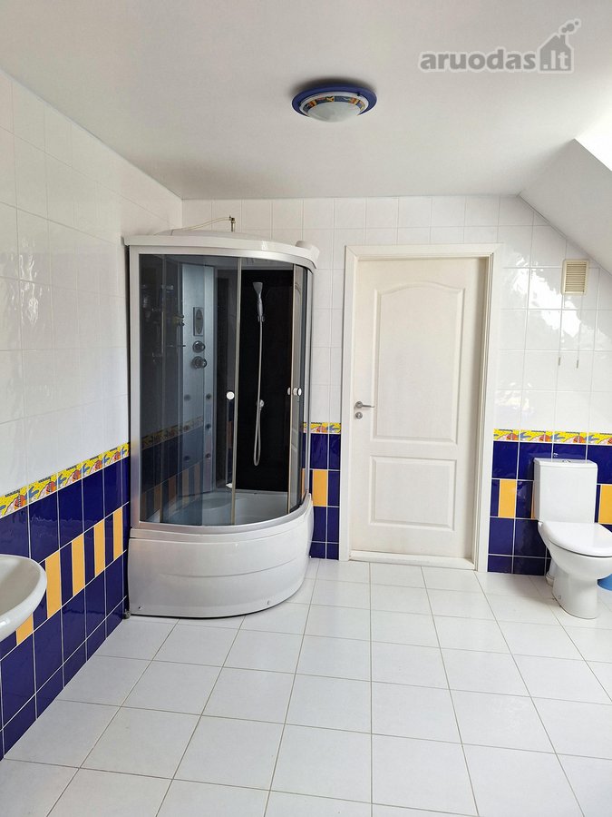 Parduodamas erdvus namas Alytuje
