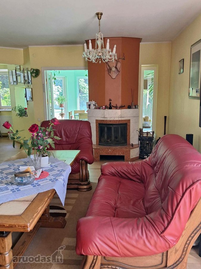 Parduodamas erdvus namas Alytuje