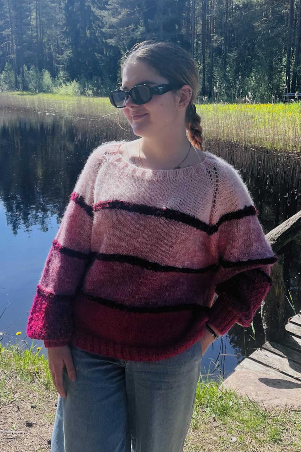 Rankų darbo megztukas