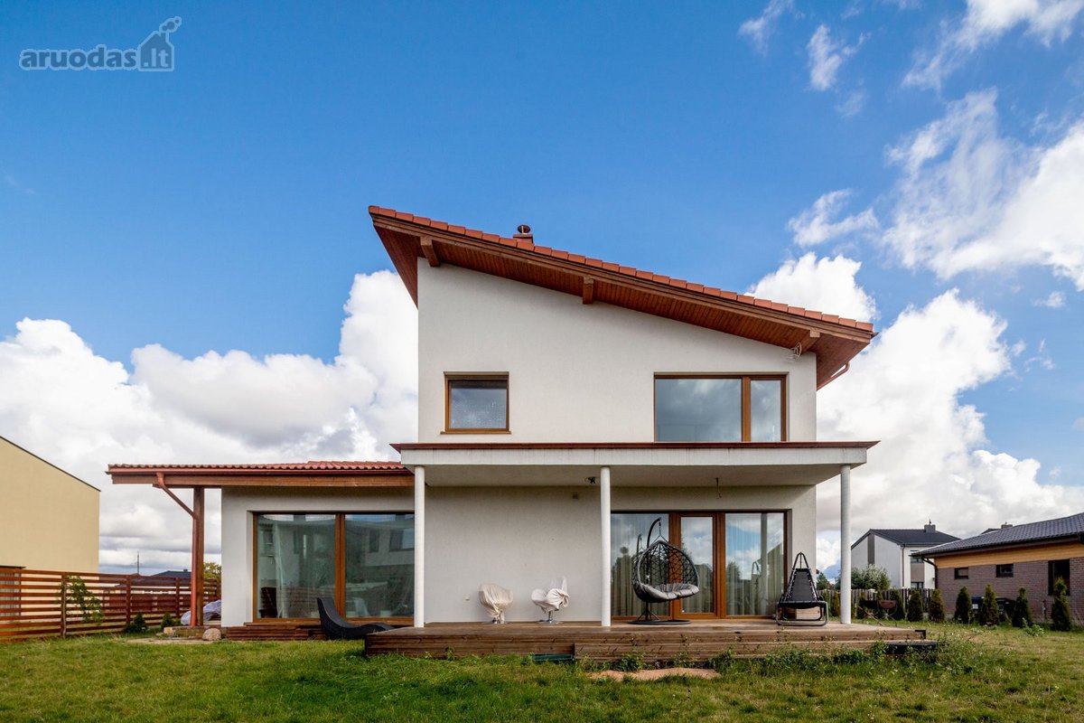 Parduodamas mūrinis namas su garažų, Klaipėdos raj., Klipšių k.,