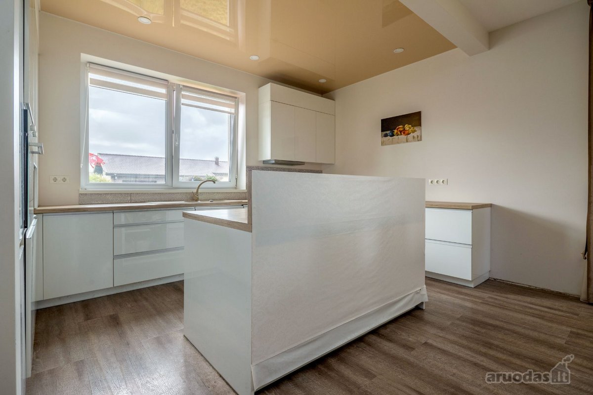 Parduodamas mūrinis namas su garažų, Klaipėdos raj., Klipšių k.,