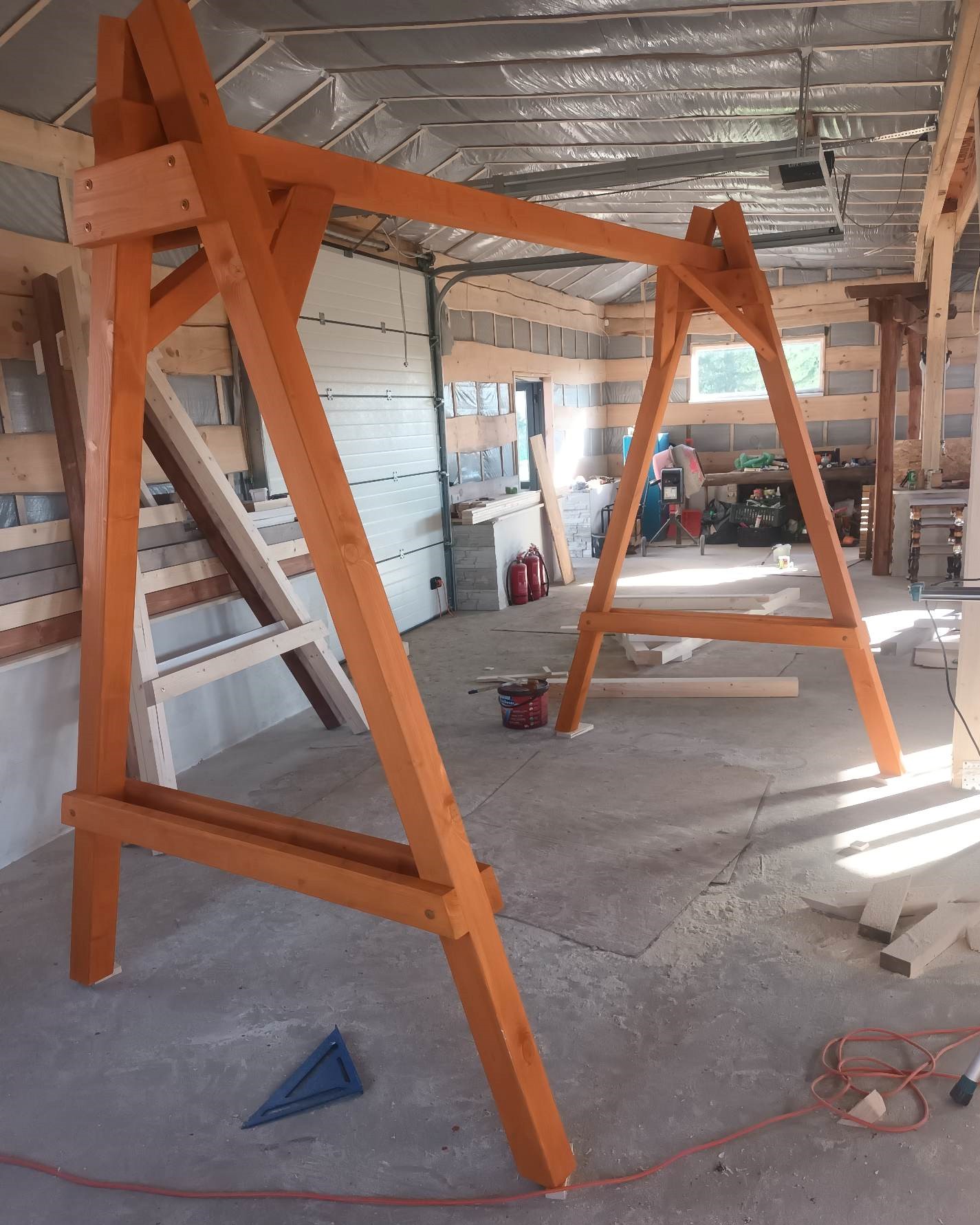 Vaikų žaidimų aikštelės, supynės, laipynės