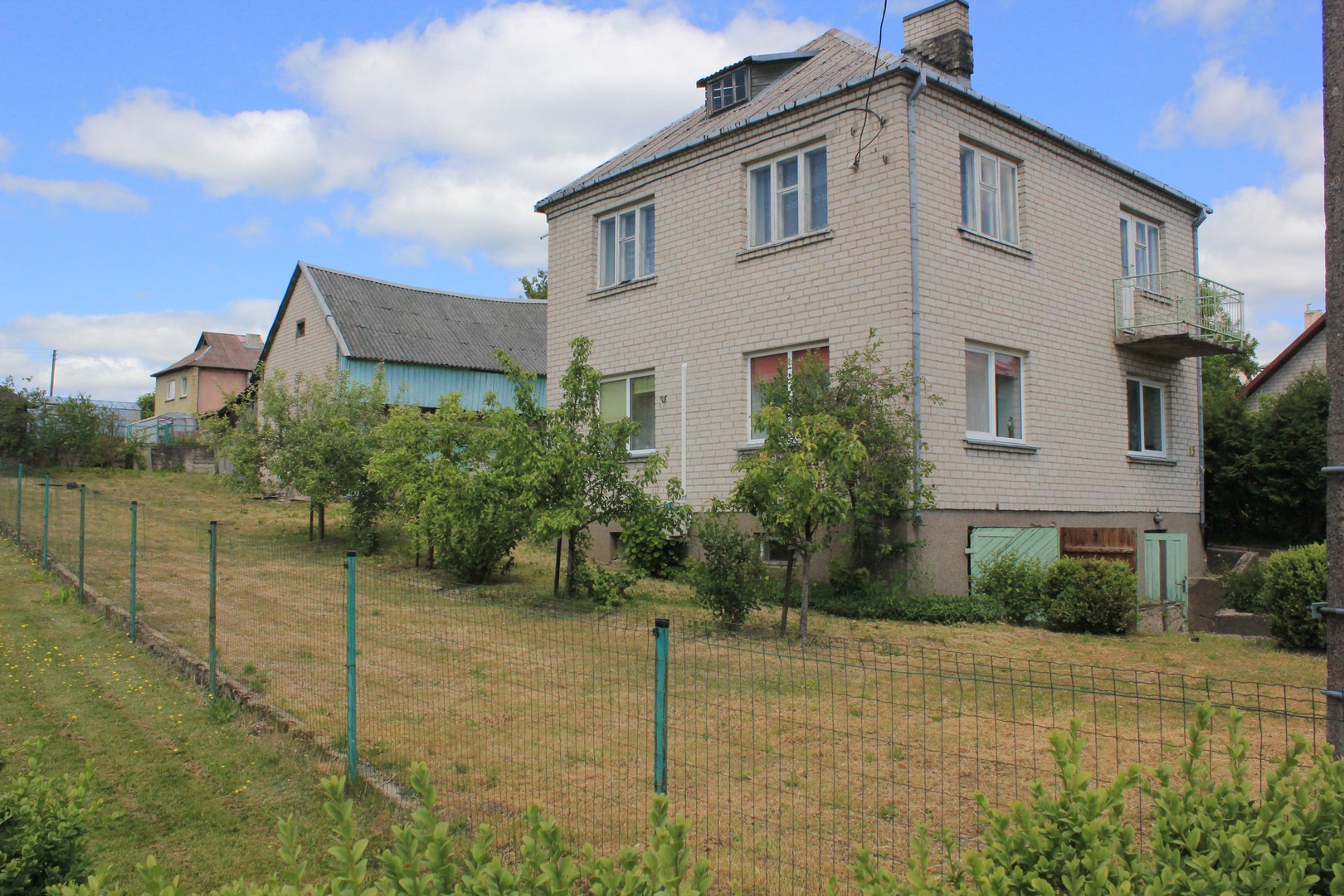 Parduodamas namas Veisiejų mstl. prie ežero