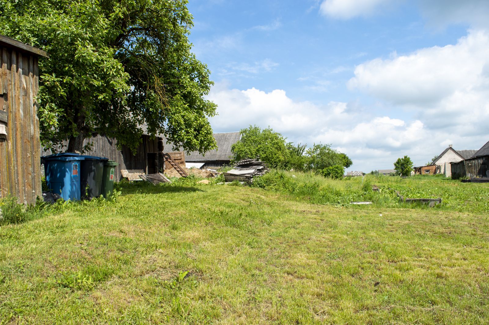 Rastinis namas šalia kelio Kėdainiai