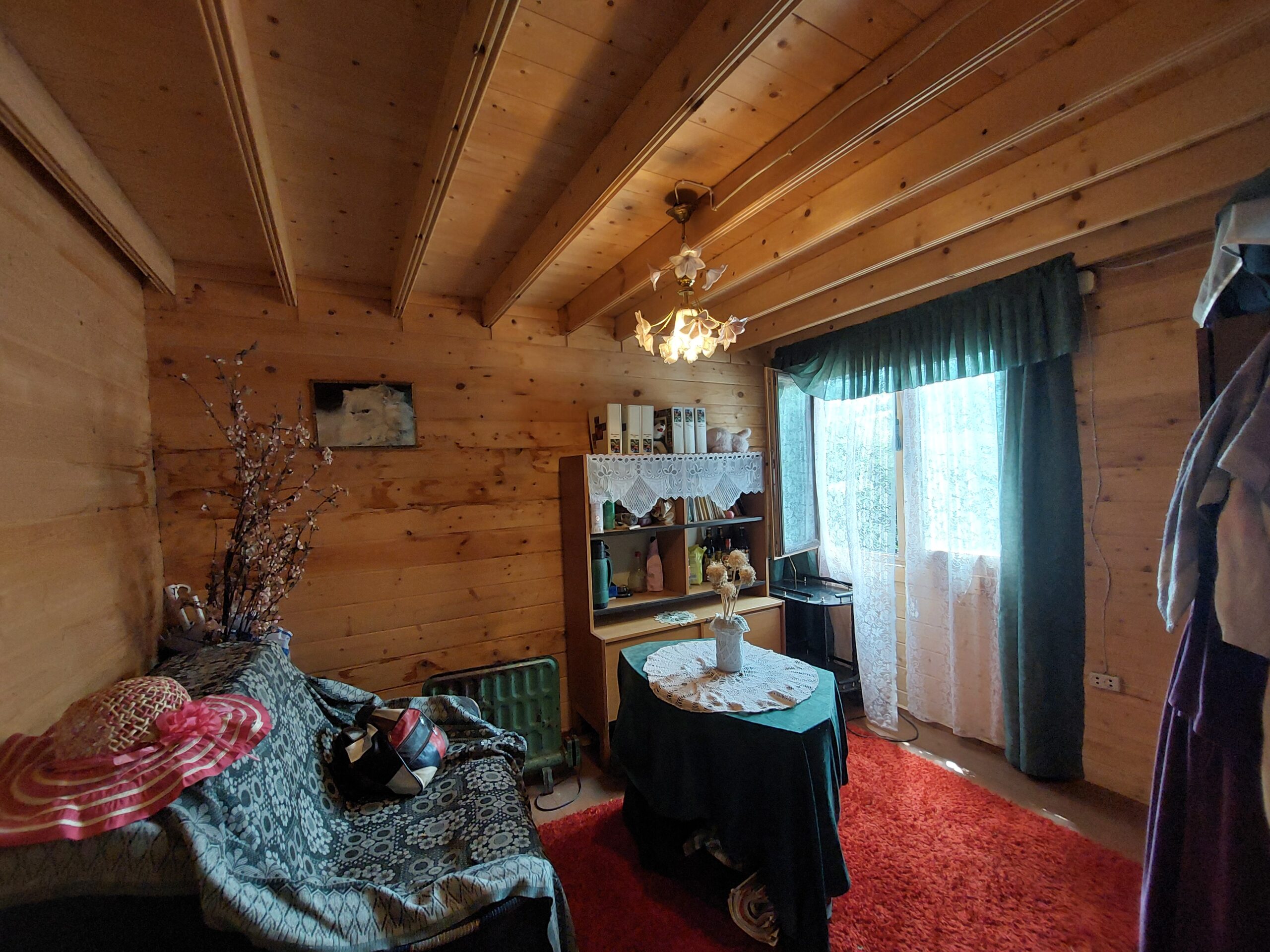 Šiūpariuose SB “Aisė” parduodamas sodas