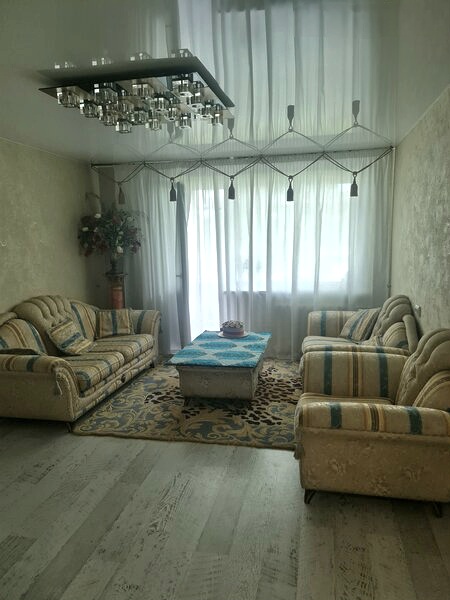 Parduodamas jaukus 4 kambarių butas