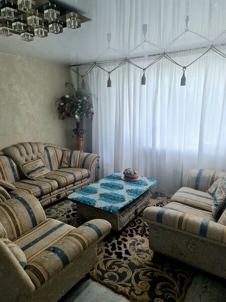 Parduodamas jaukus 4 kambarių butas