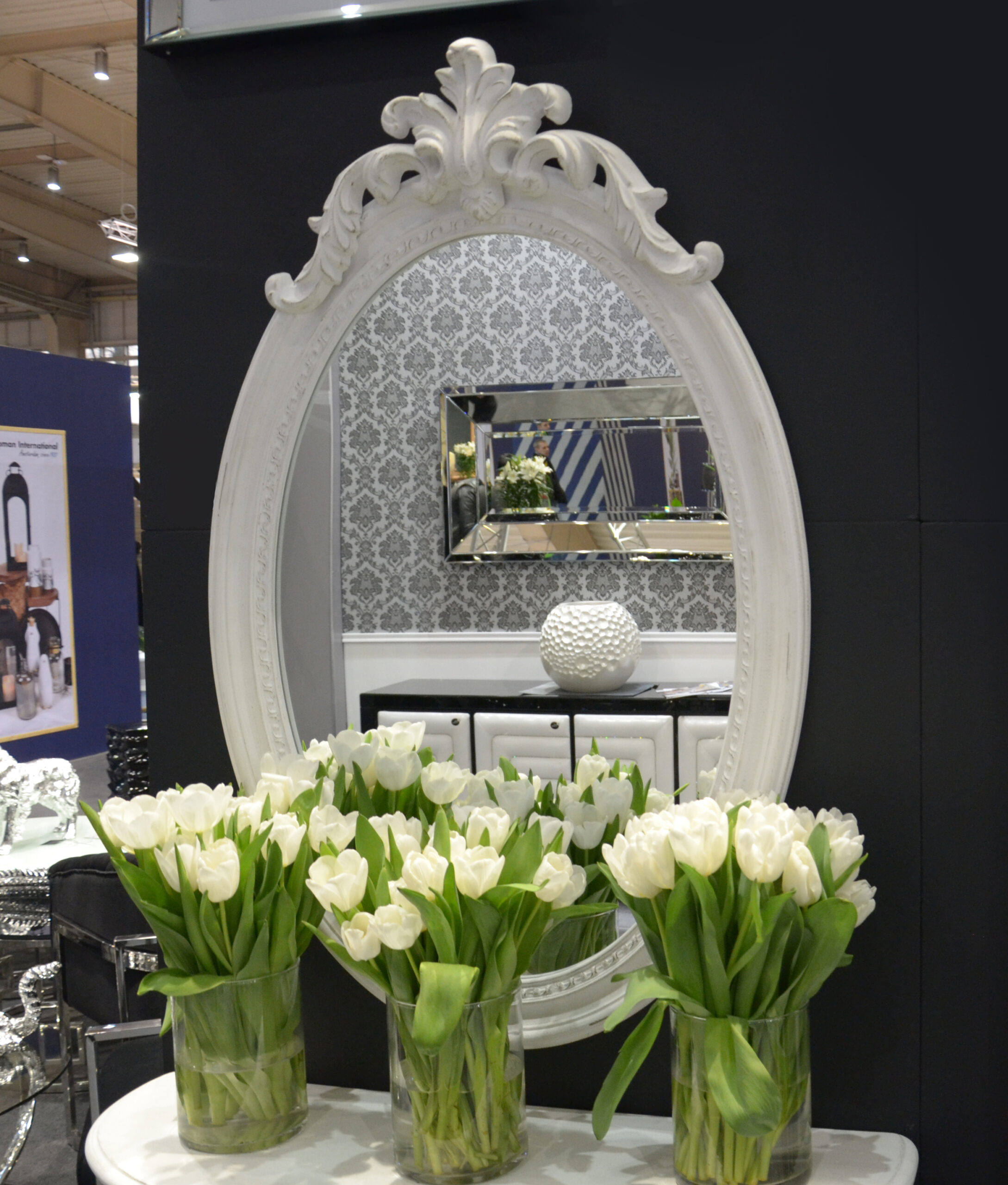 Klasikiniai ir modernūs veidrodžiai