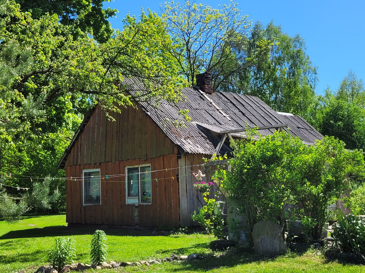 Parduodama sodyba vienkiemyje