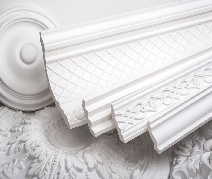 Grindjuostes, karnizai, moldingai, dekoras