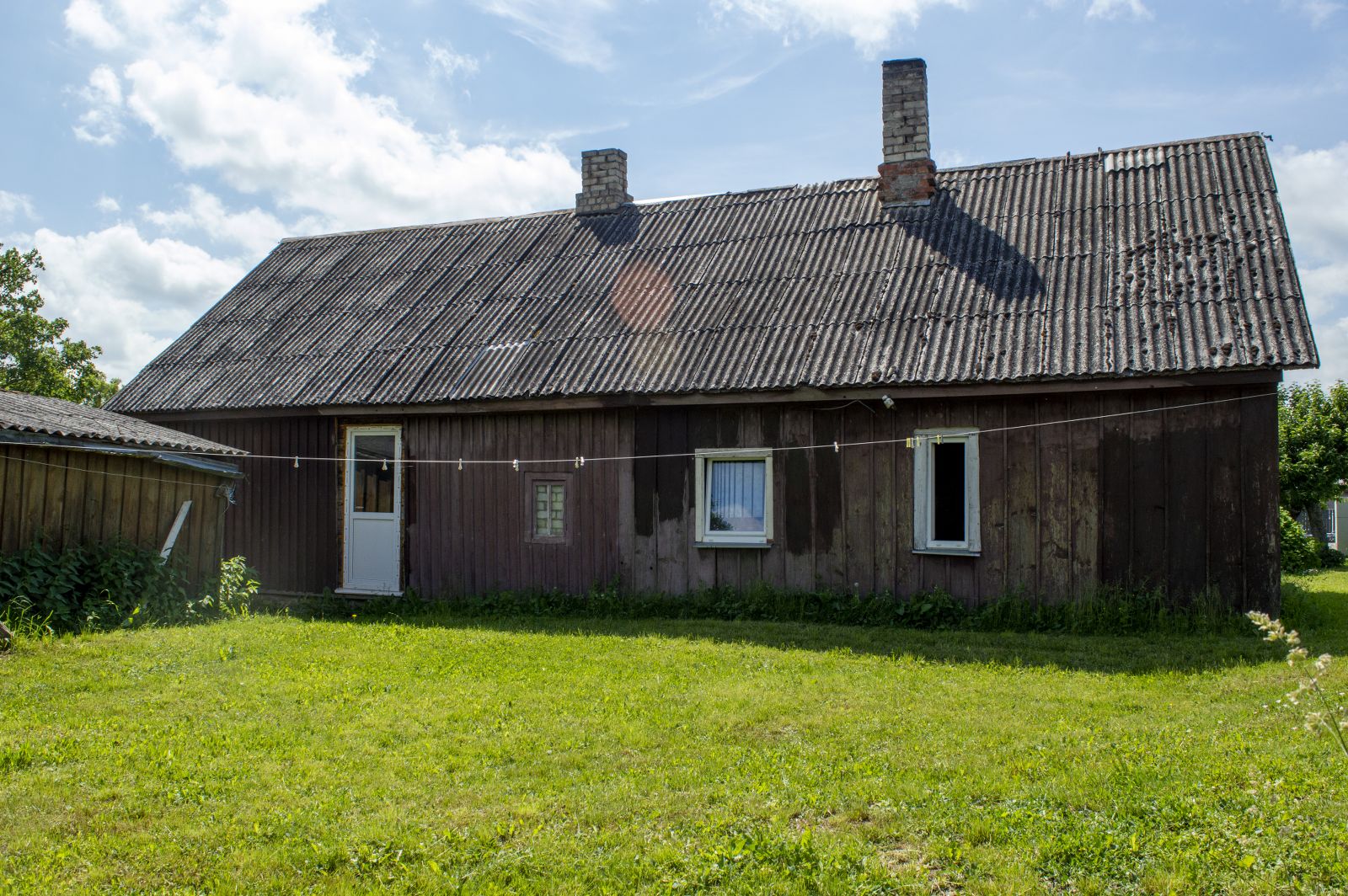 Rastinis namas šalia kelio Kėdainiai