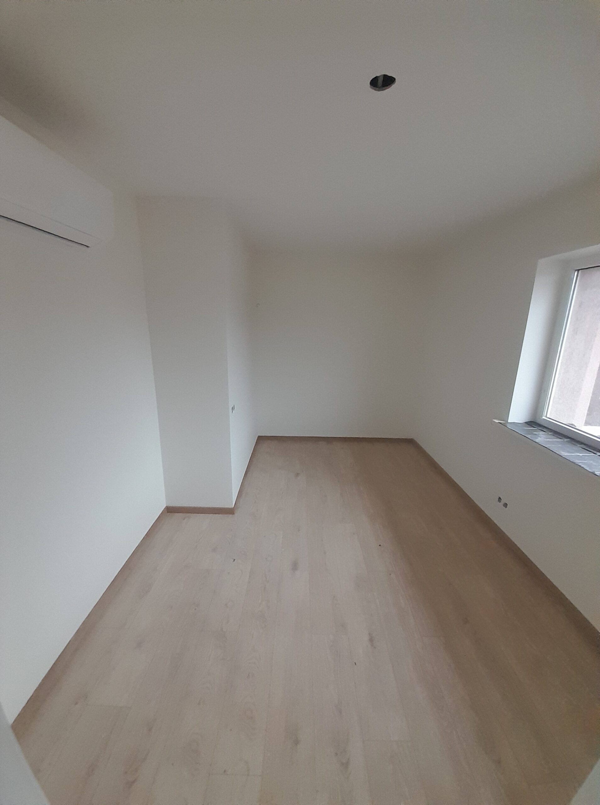 Šventojoje parduodamas 3 kambarių 53 kv.m. Butas Mokyklos g.