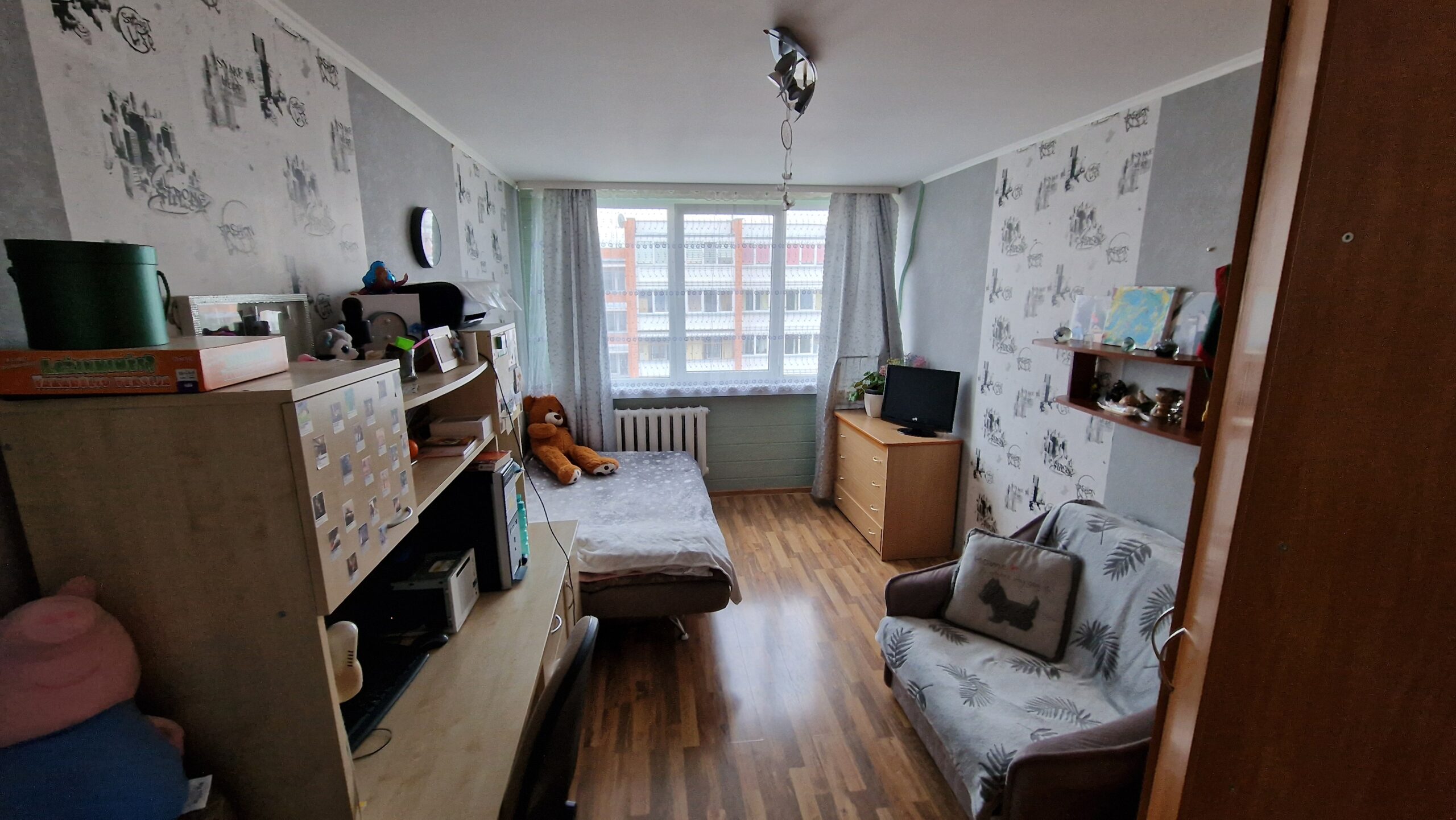 Parduodamas  2 kambarių butas, įrengtas ir sutvarkytas, Staniūnų g. 81, Panevėžyje