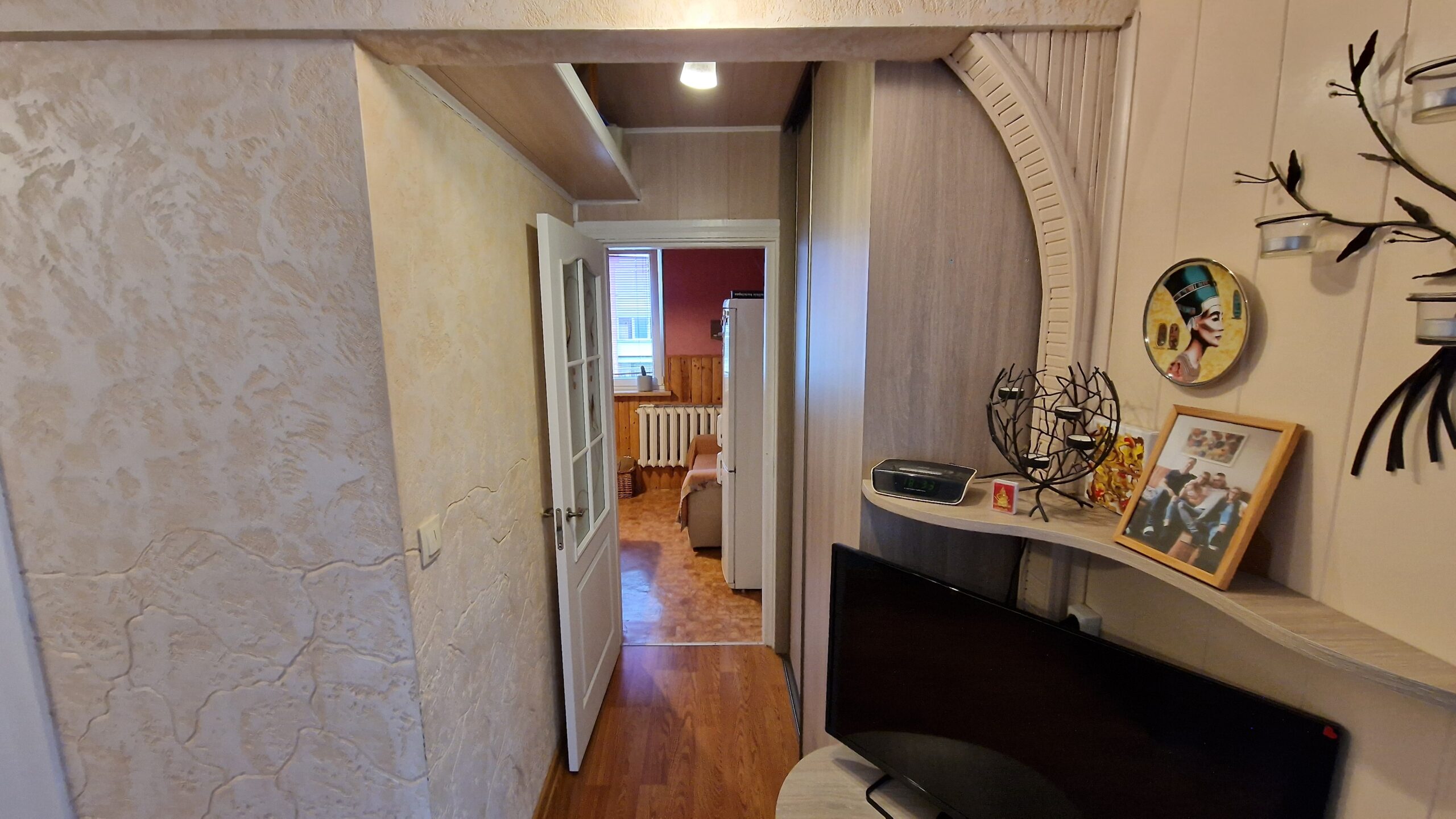 Parduodamas  2 kambarių butas, įrengtas ir sutvarkytas, Staniūnų g. 81, Panevėžyje