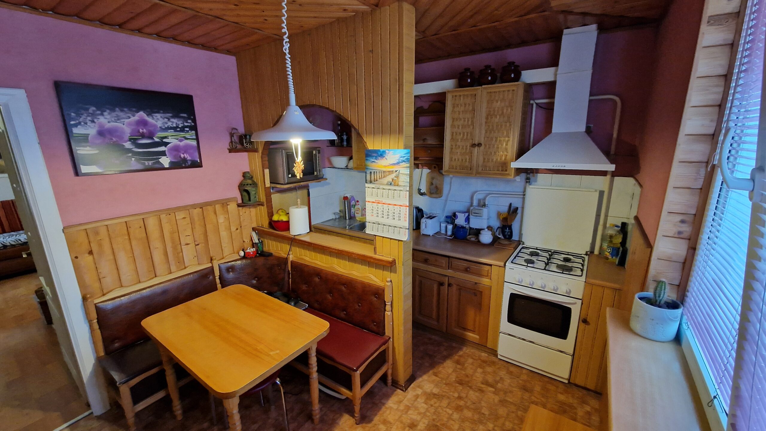 Parduodamas  2 kambarių butas, įrengtas ir sutvarkytas, Staniūnų g. 81, Panevėžyje