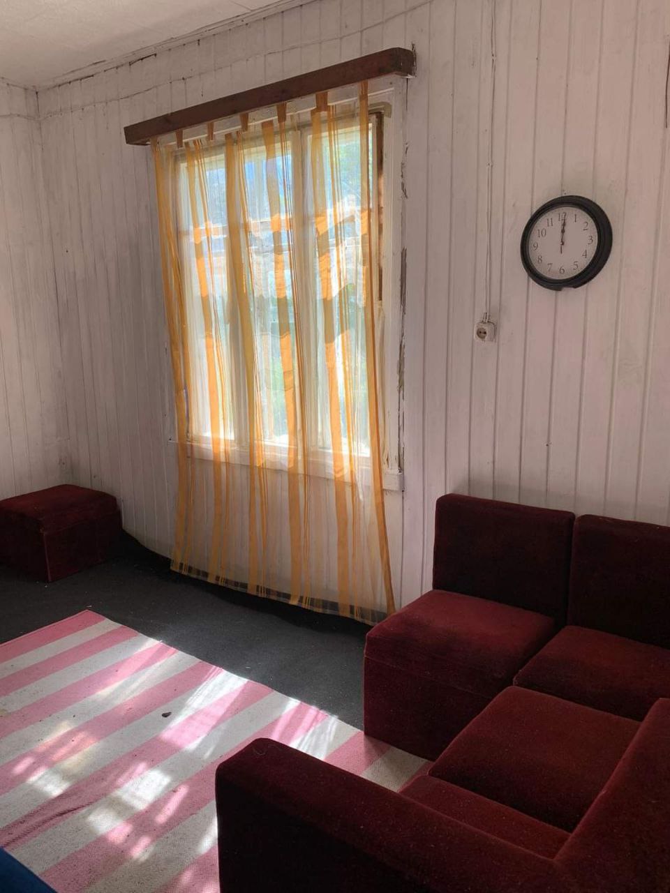 Parduodama sodyba šalia miško Anykščių r.