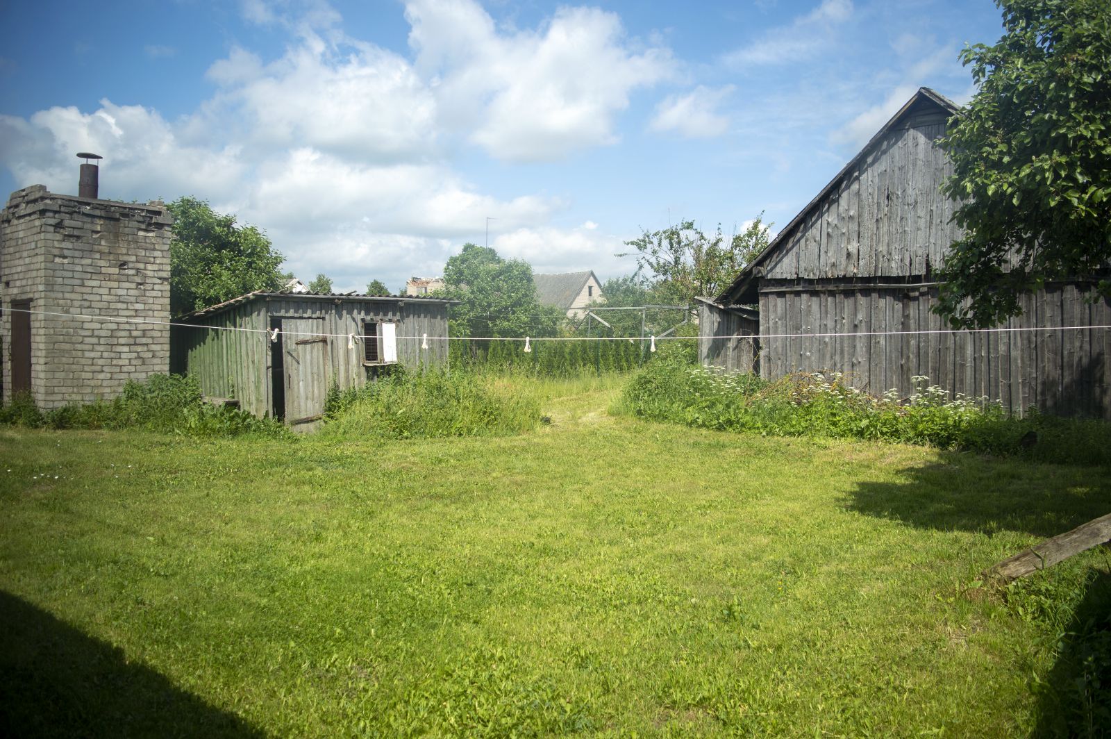 Rastinis namas šalia kelio Kėdainiai