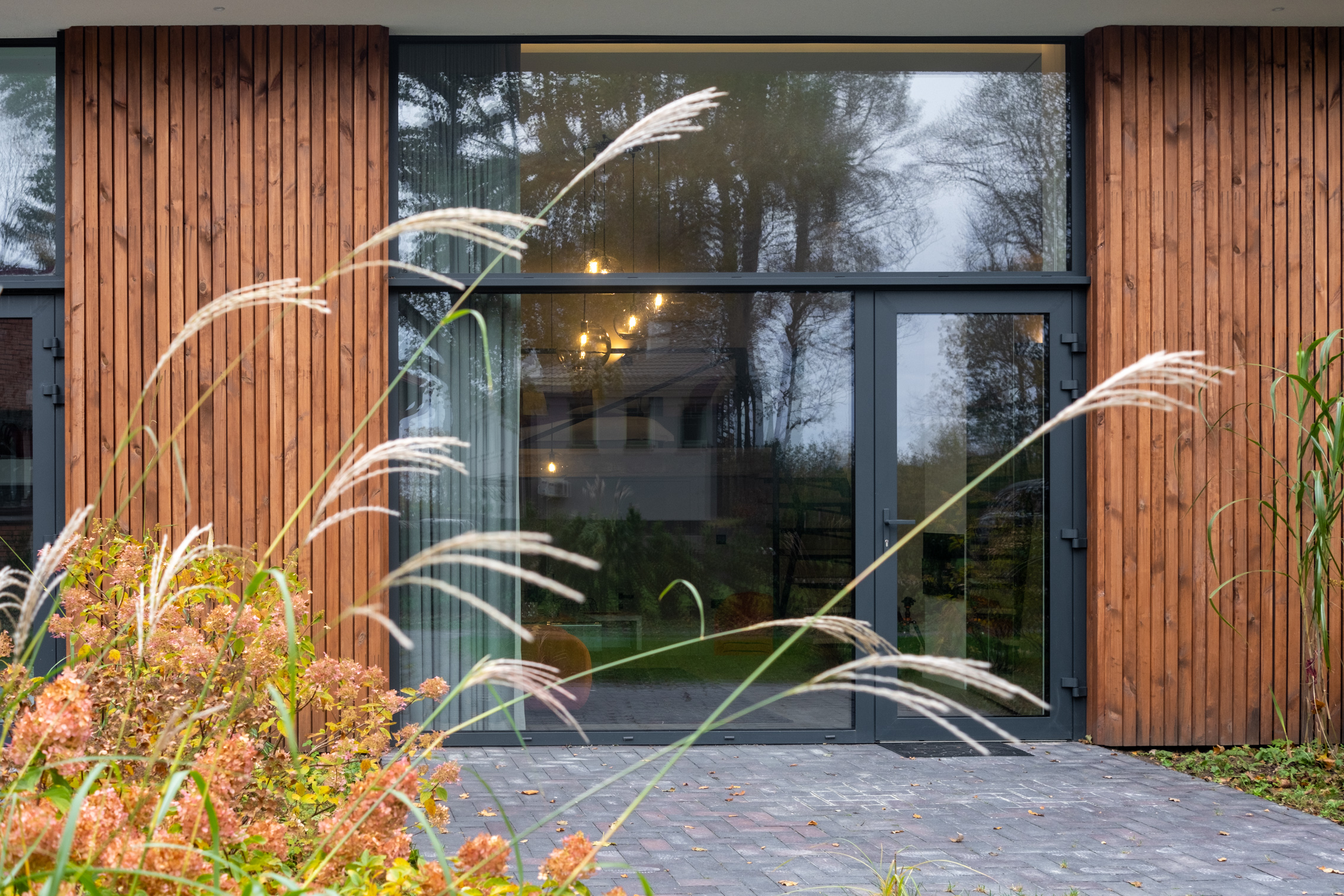 Butas su terasa pajūryje