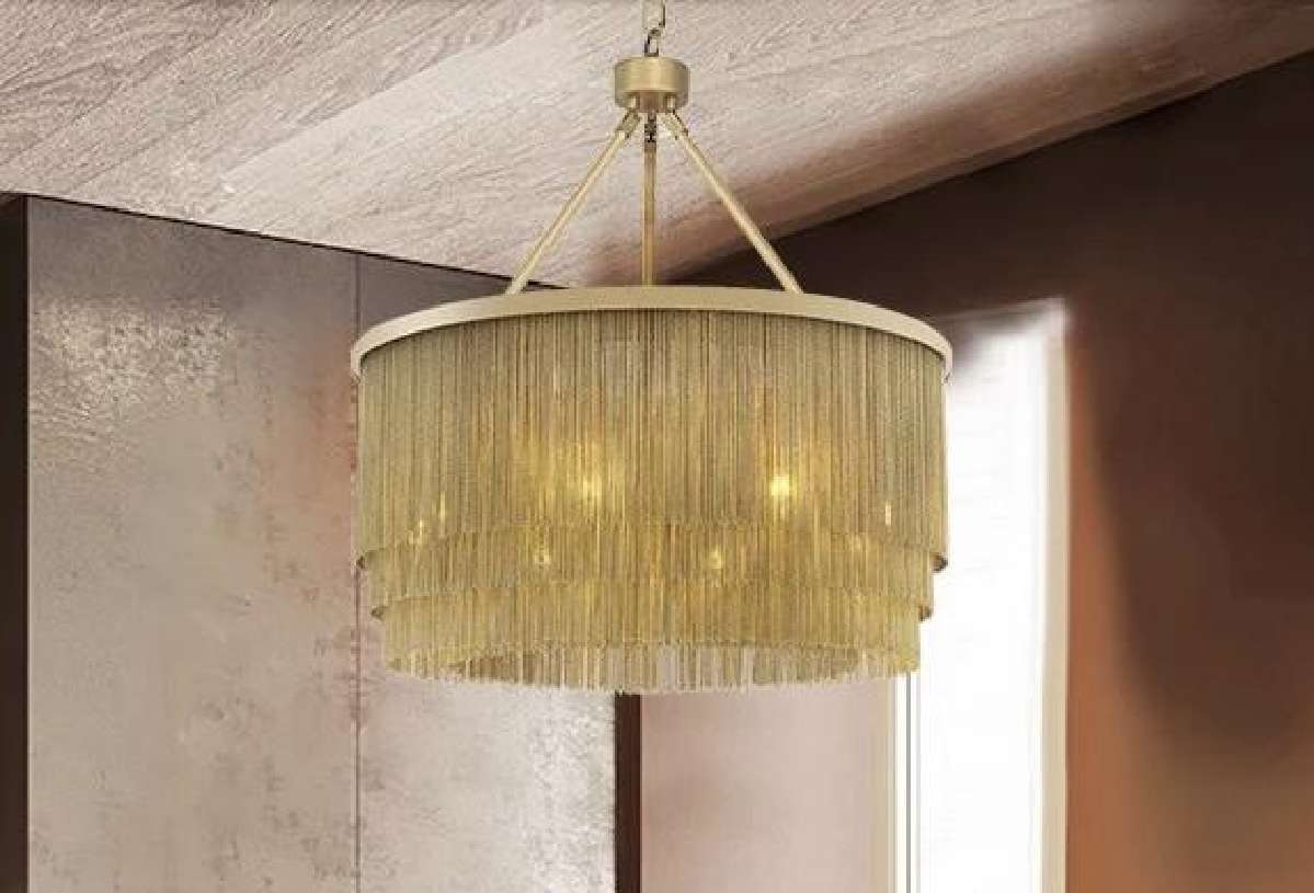 Parduodamas naujas šviestuvas