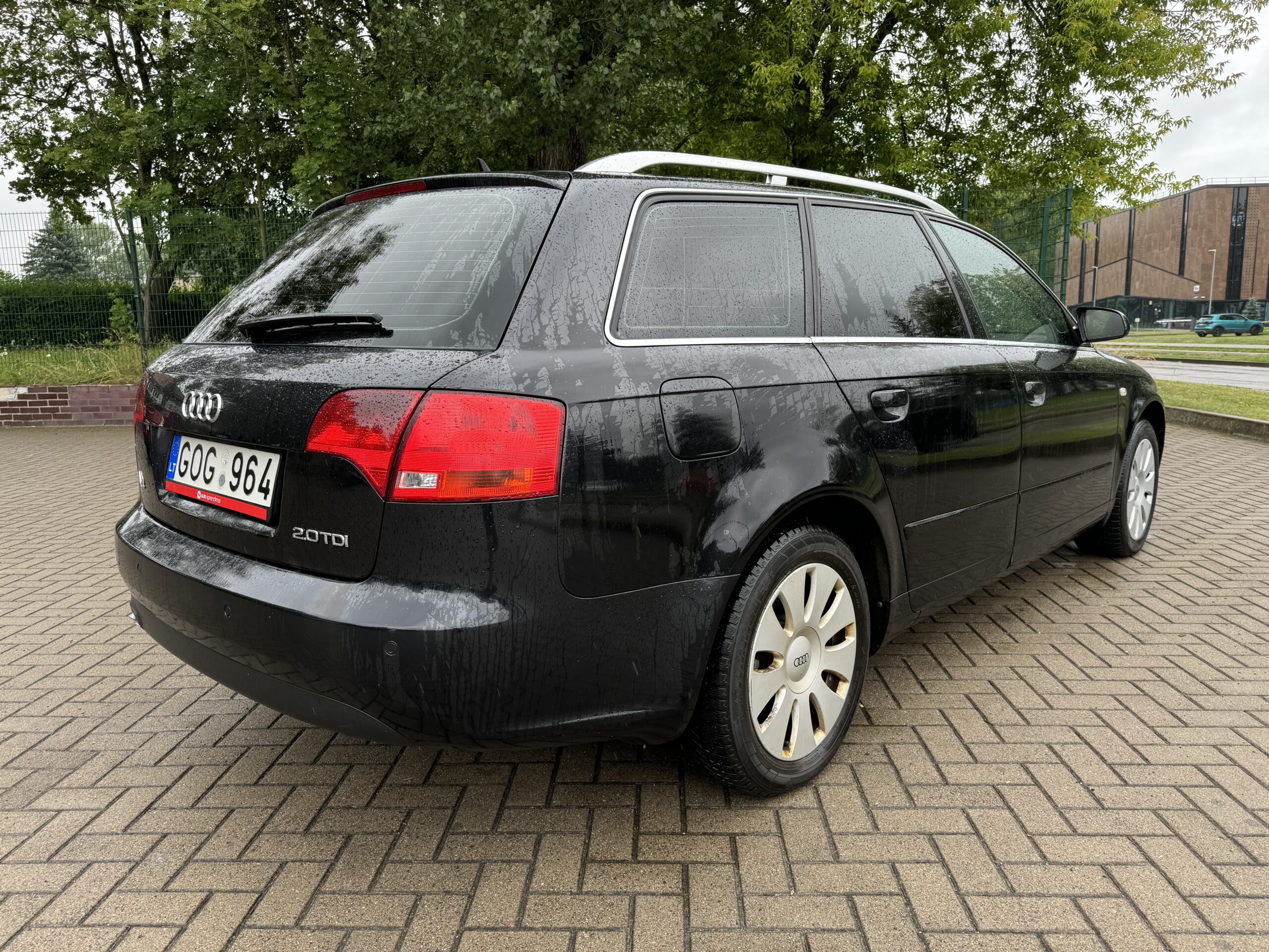 Parduodama Audi A4