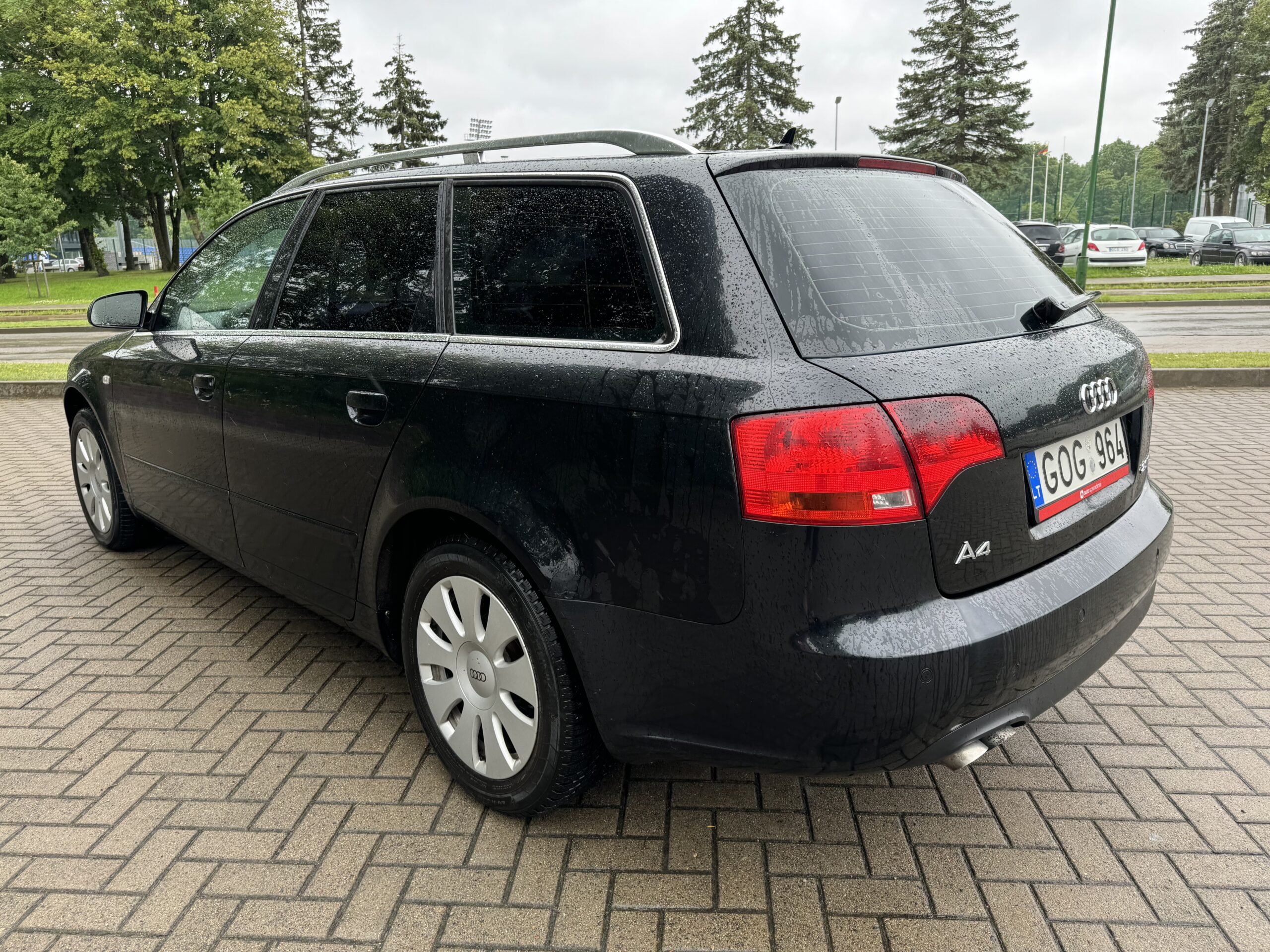 Parduodama Audi A4