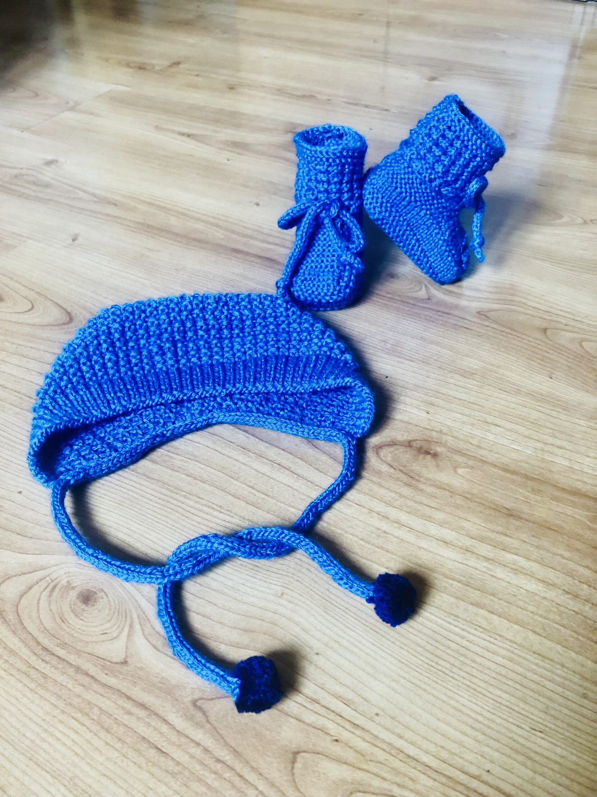 Jaukus šiltas ir lengvutis merino vilnos komplektukas berniukui