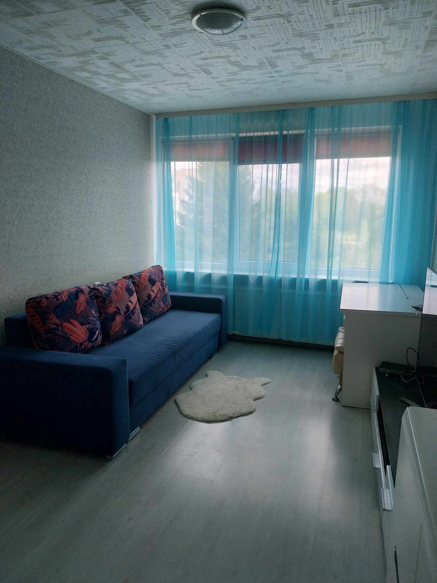 Parduodamas 1 kambario butas