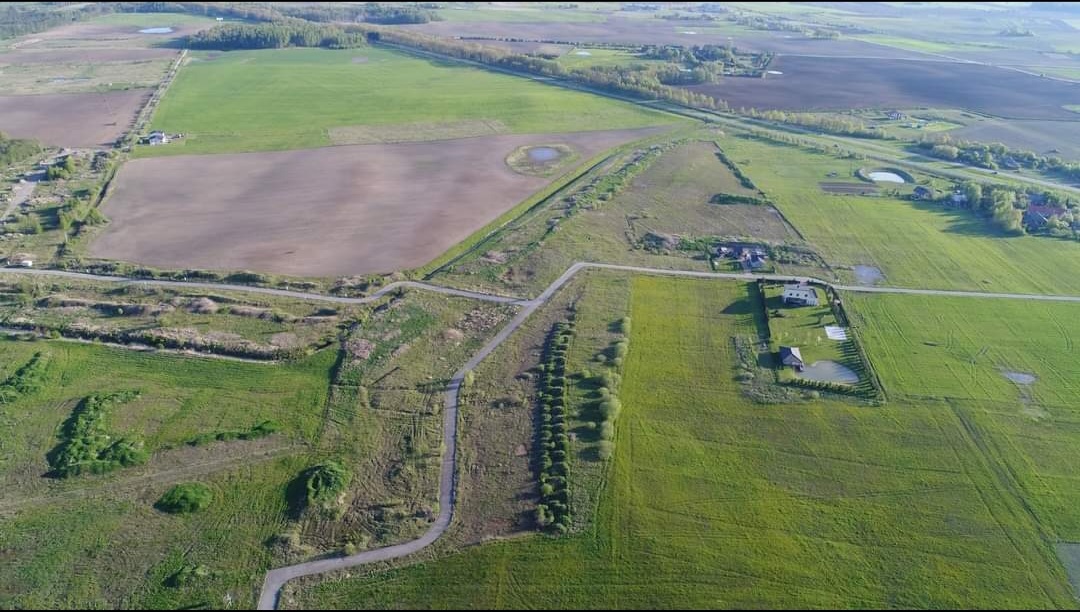 Namų valdos 2 sklypai po 20 arų Bruzdeilyne Klaipėdos raj. netoli jūros
