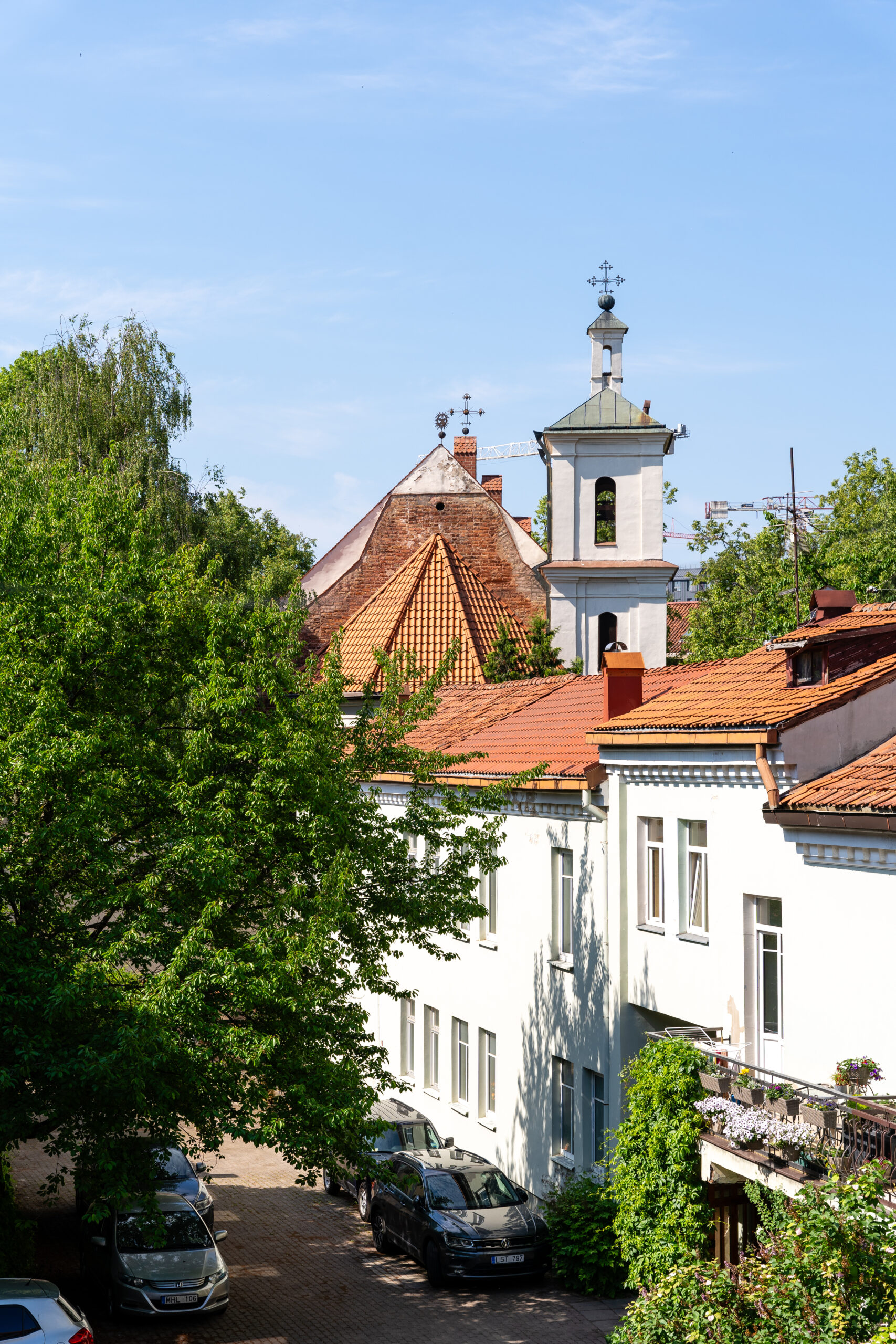 Parduodamas erdvus 3 kambarių butas Vilniaus senamiestyje