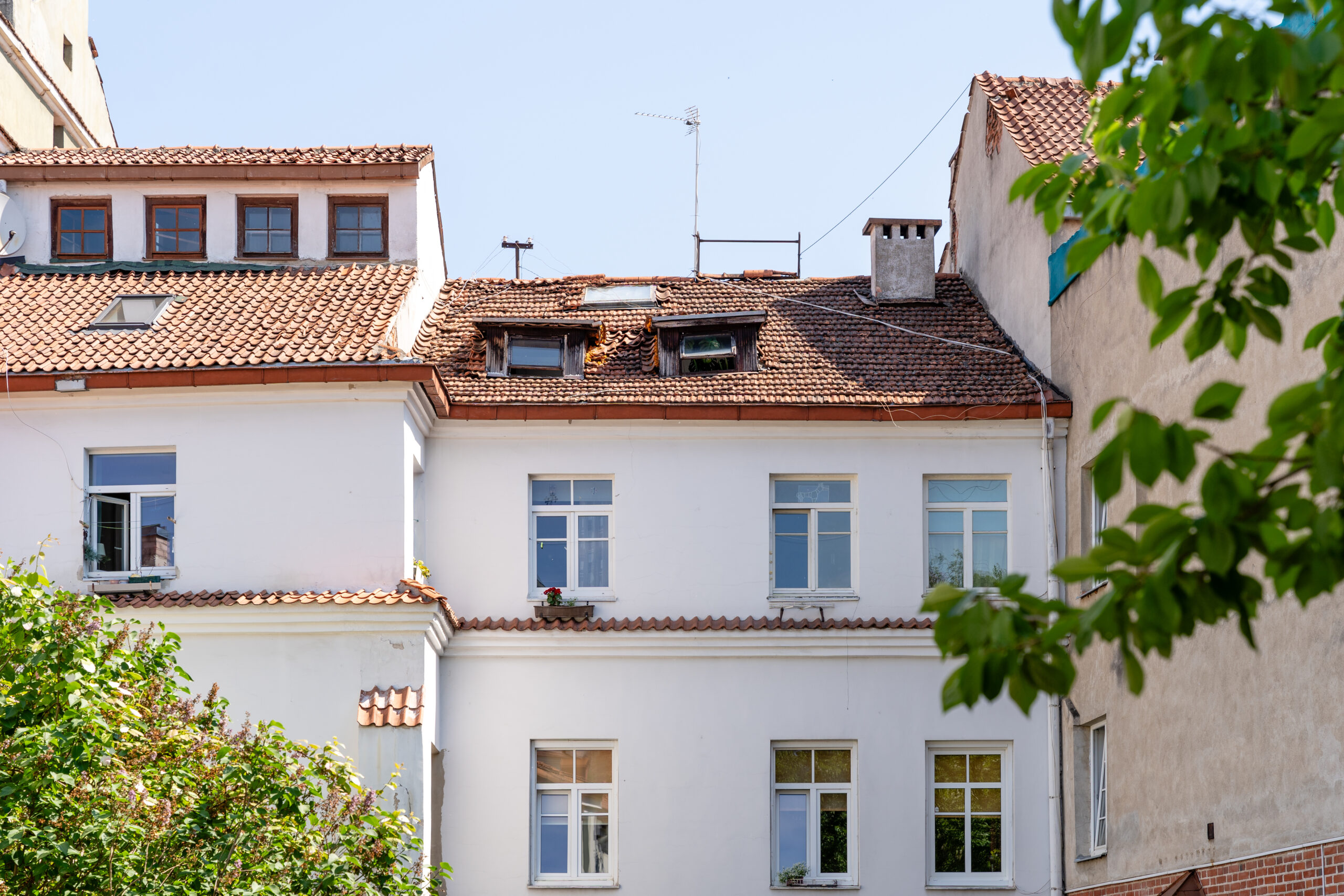 Parduodamas erdvus 3 kambarių butas Vilniaus senamiestyje