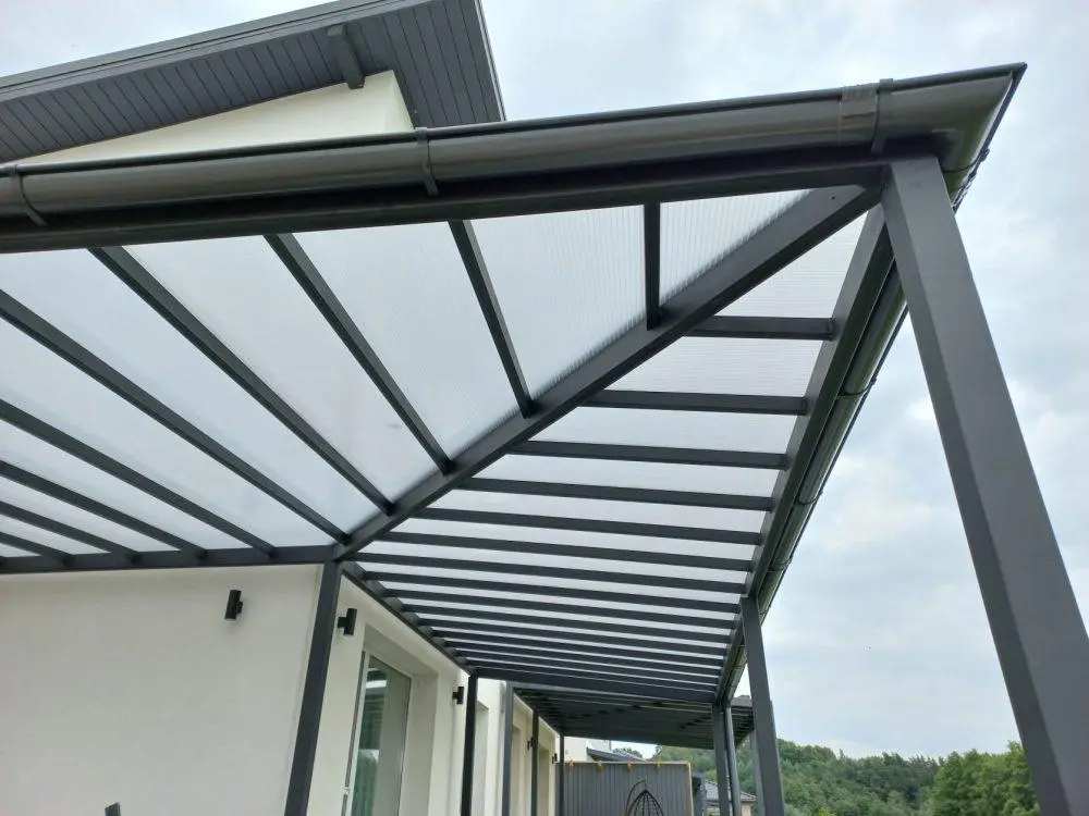 Kanalinis polikarbonatas arkiniams šiltnamiams – terasoms – pavėsinėms PJAUSTAU PAGAL JUS