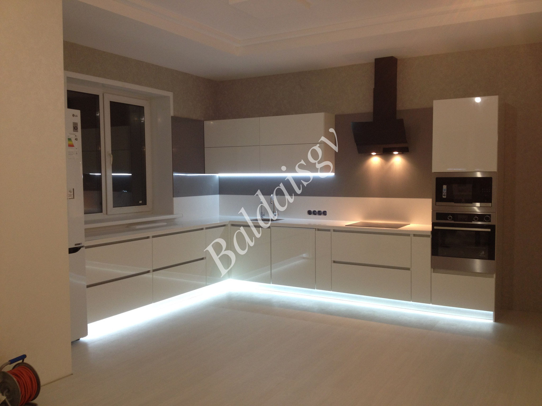 Baldų gamyba pagal užsakymą, SGV baldai