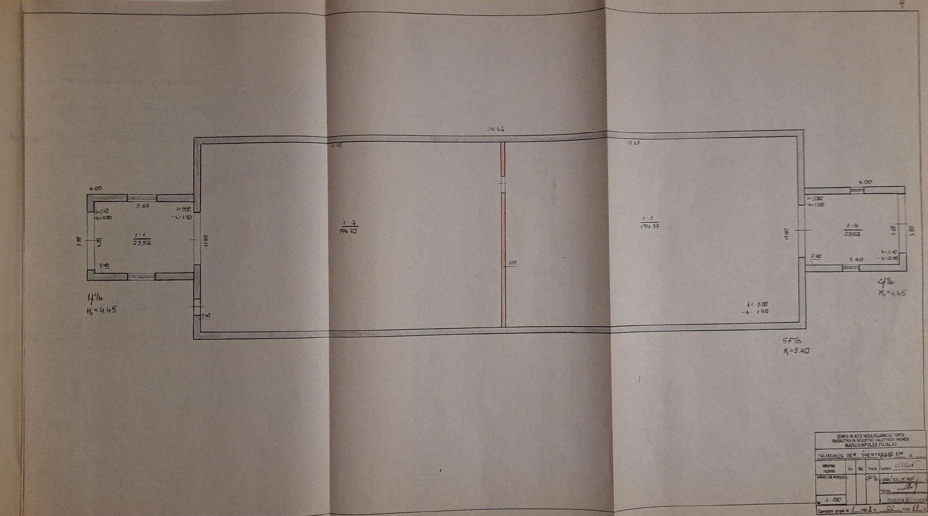 ŠAKNIAVAISIŲ SANDĖLIS – apkastas RŪSYS 436,11 kvad. m. vientiso ploto.