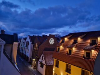 vaizdas-pro-langa-copy