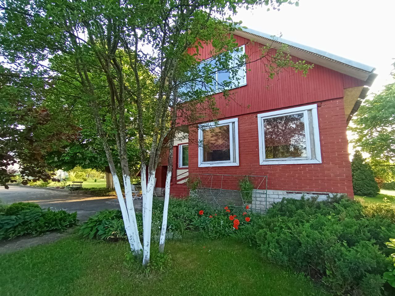 Parduodamas erdvus namas Varėnos r.