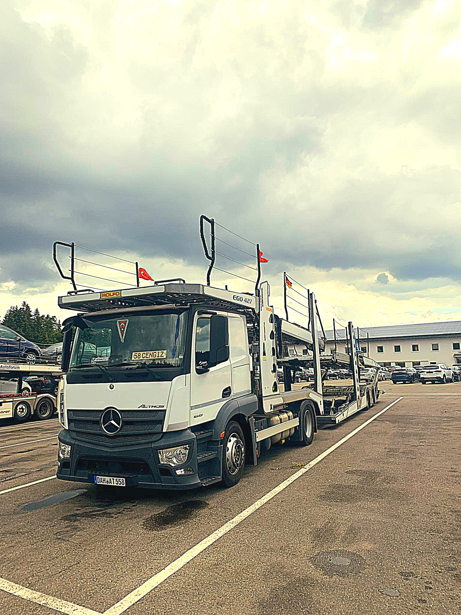 Reikalingas autovežio vairuotojas