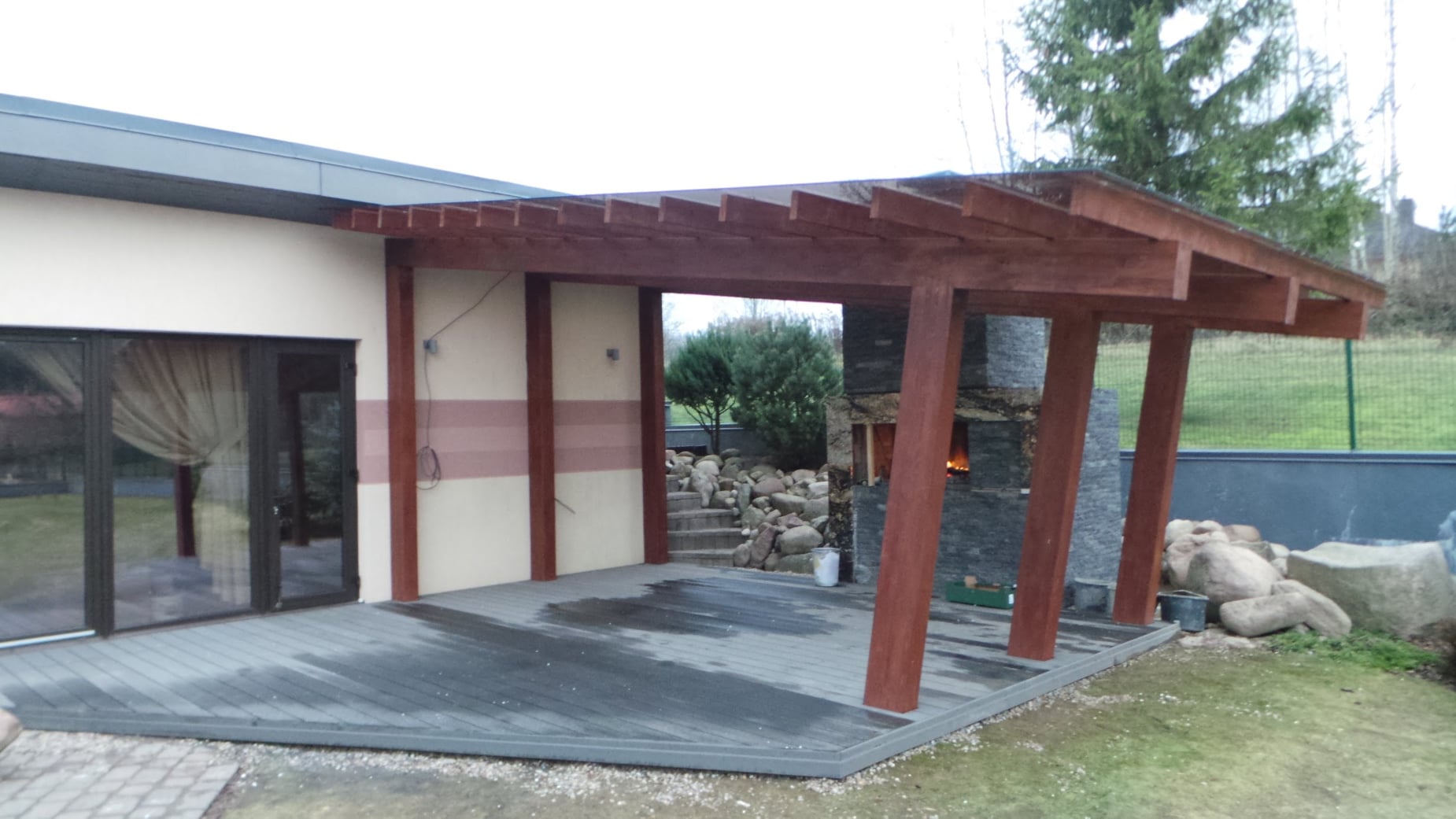 Stalius, dailidė, karkasai, terasos, stoginės