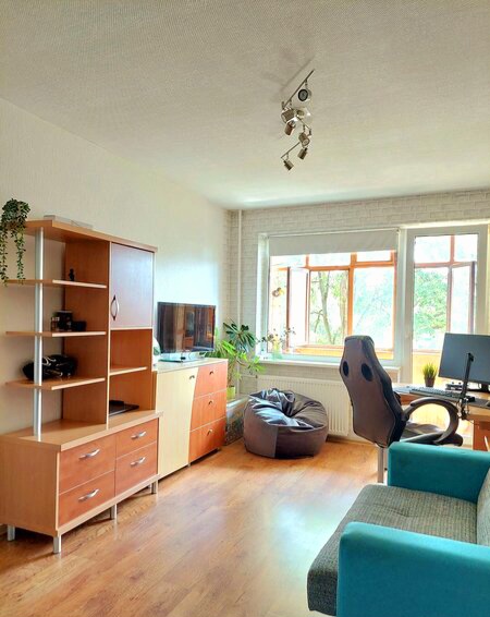 Parduodamas perplanuotas 3 kambarių butas