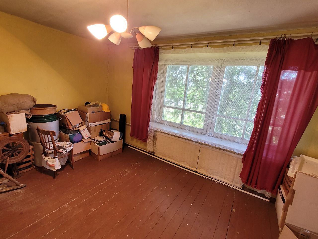 Parduodamas namas Telšių rajone