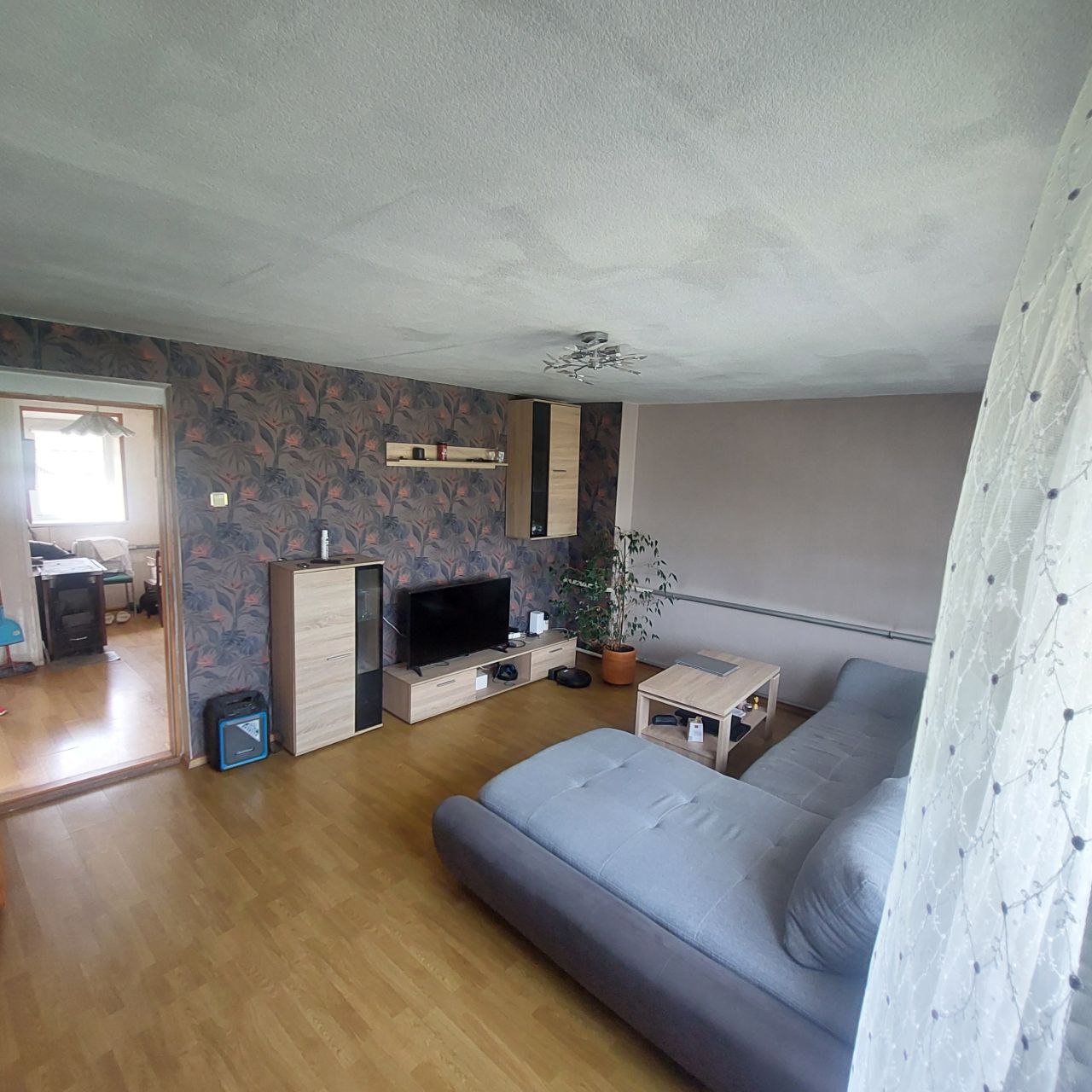 Parduodamas 2 kambarių butas Klaipėdos r. sav., Radailių k.