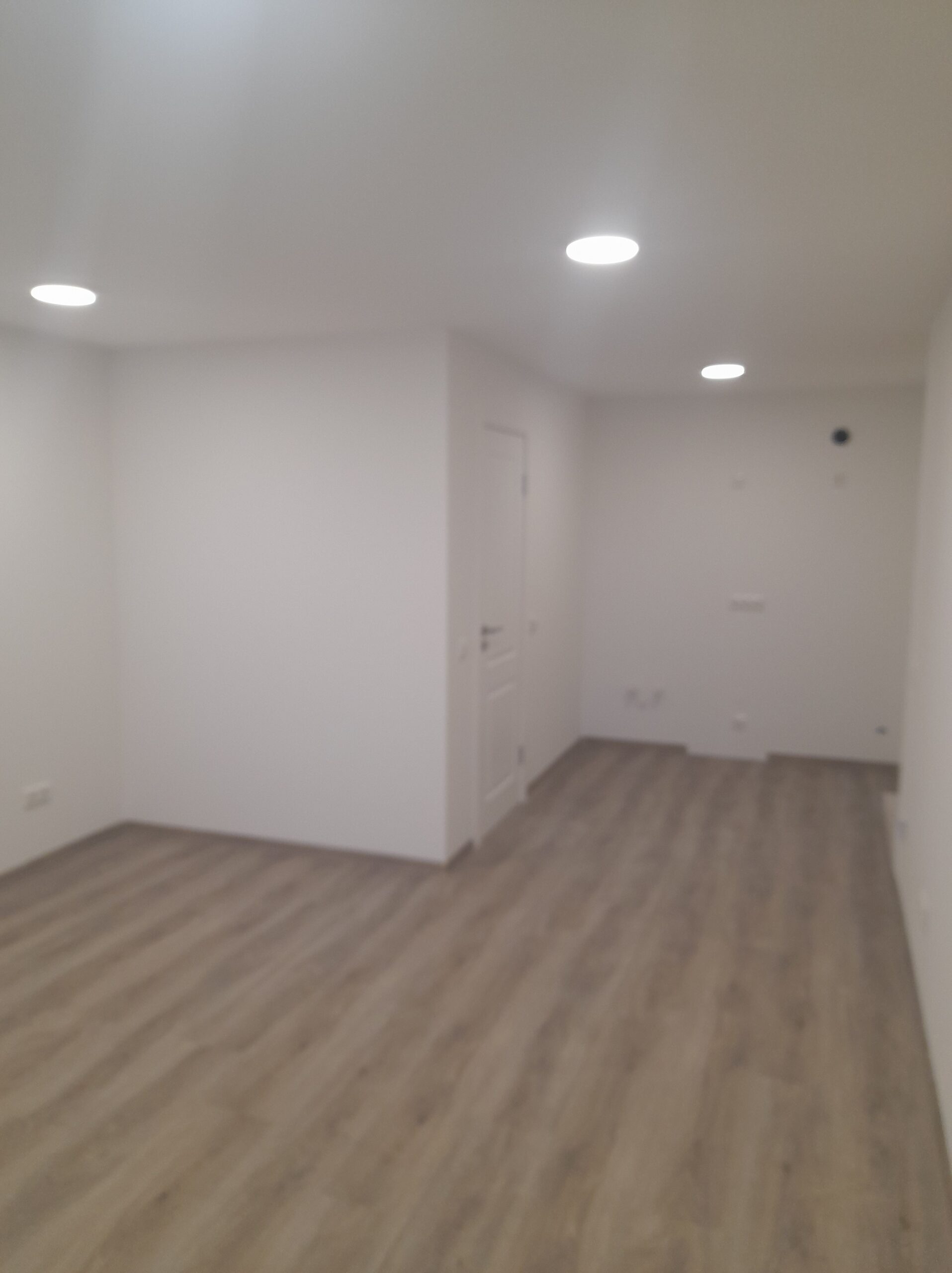 Parduodamas 1 kambario butas -1 aukšte, Šventojoje