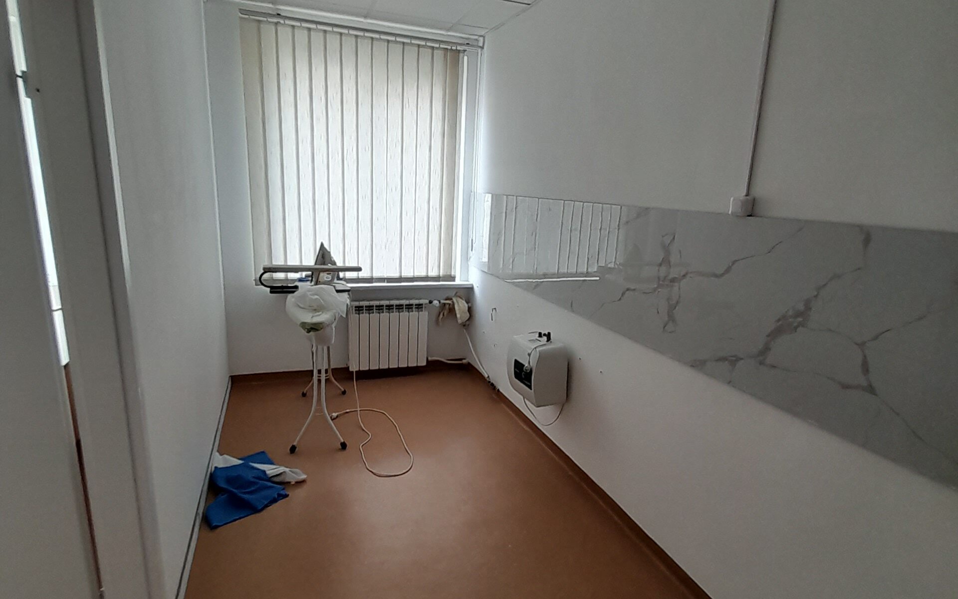 Išnuomojamos 37 kv.m. Patalpos tinkamos grožio – paslaugų – procedūroms – ofisui.